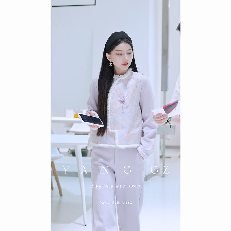 YANG GZ加棉【花醒时】新中式国风缠枝山茶伴蝶纹马甲外穿上衣女