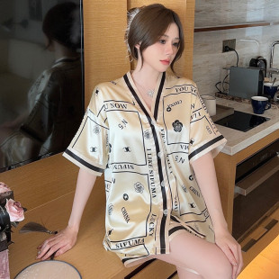 V领仿真丝家居服套装 田园风睡衣女夏款 开衫 短裤 柔软舒适冰丝短袖