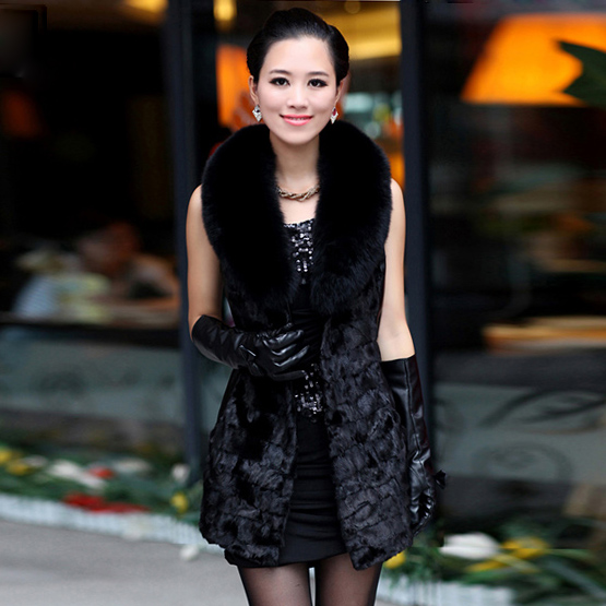 拼貂中长款真皮皮草马甲狐狸领