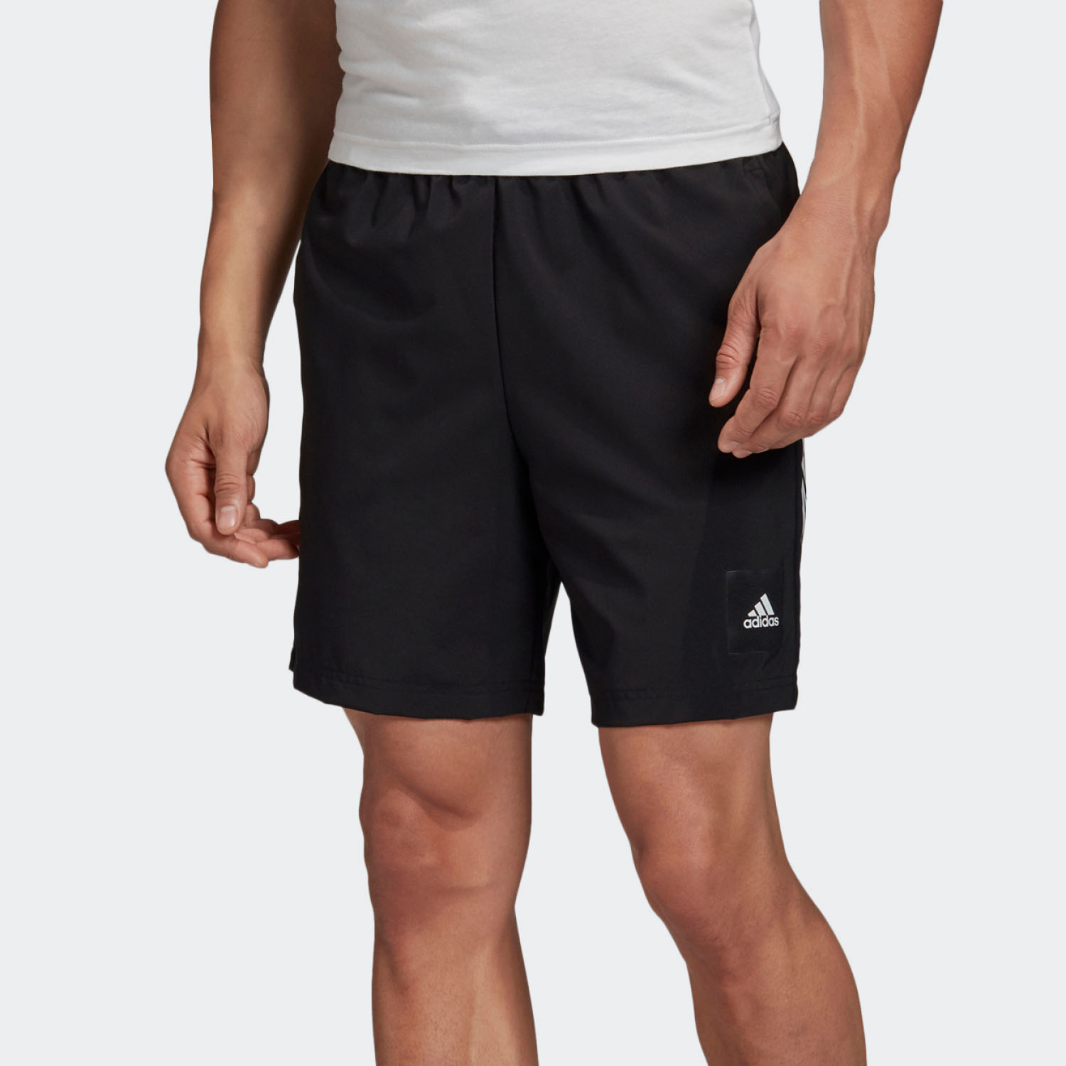 adidas阿迪达斯正品休闲短裤