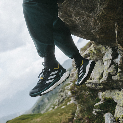 Adidas/阿迪达斯男子徒步鞋