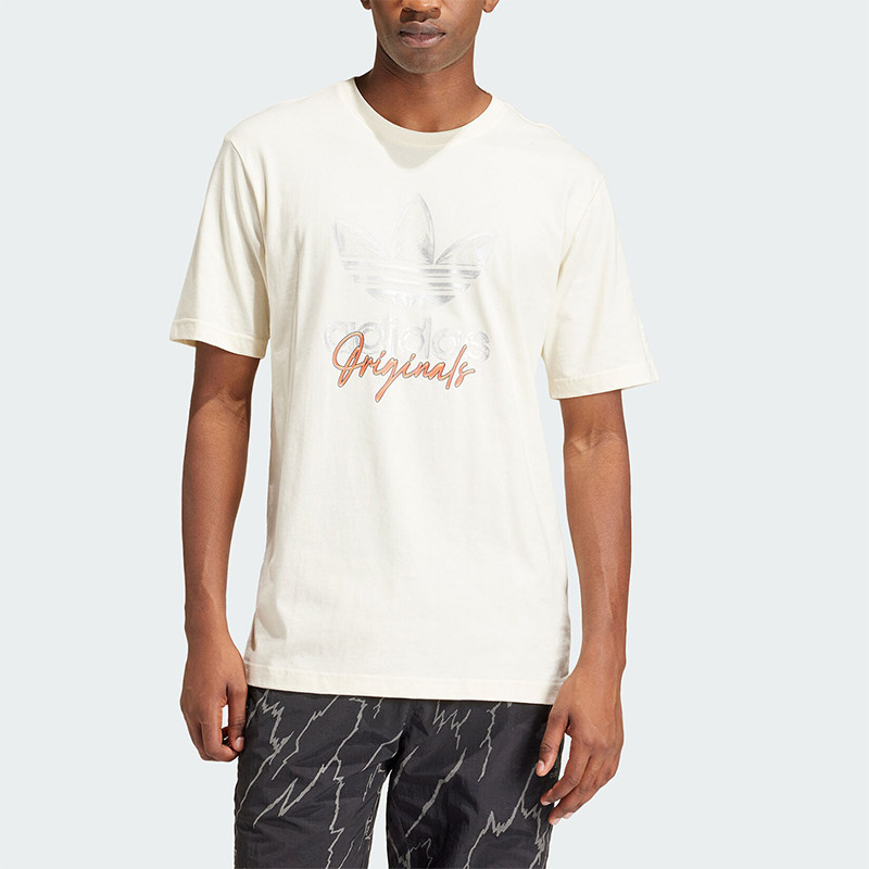 阿迪达斯男士印花休闲短袖