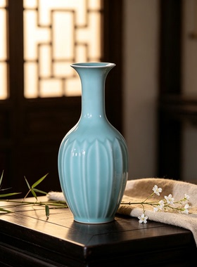 慧仙青瓷莲瓣刻绘正品粉青花瓶龙泉青瓷插花通用花瓶摆件