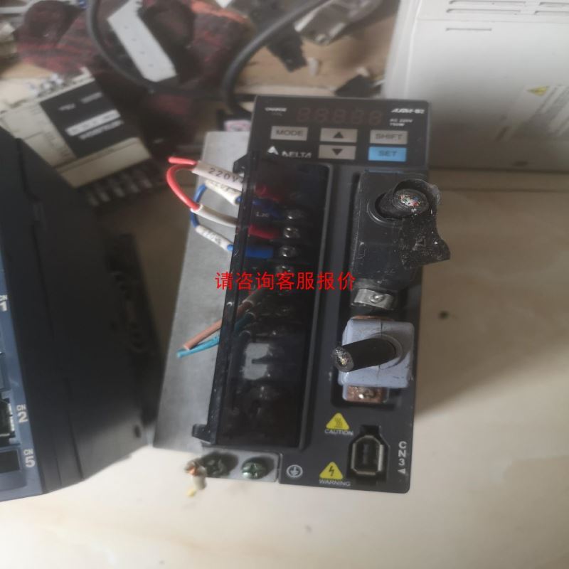 进口OMRON安全门开关电磁锁D4NL-2CFG-