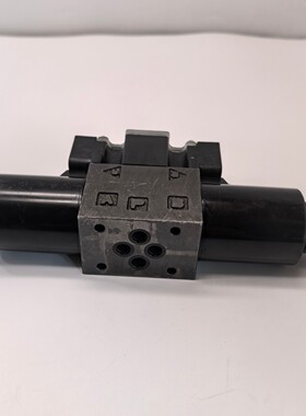 NACHISS-G01-C5-R-D2-31精密减压阀 01MPa调压范围 18接口