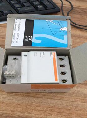 EA9L408Fr400 Easy9 40KA电涌全新