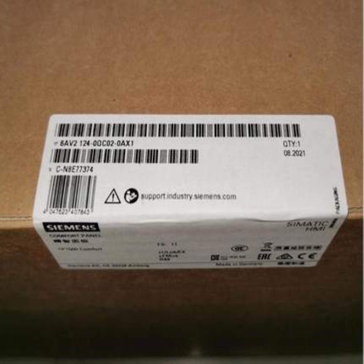 6AV2124-0QC02-0AX015寸触摸屏TP1500 6AV21240QC020AX0议