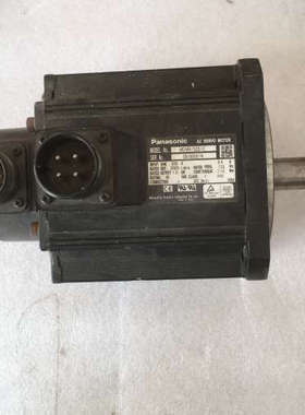 MDMA152S1C   拆机马达。成色还可以。包好包邮