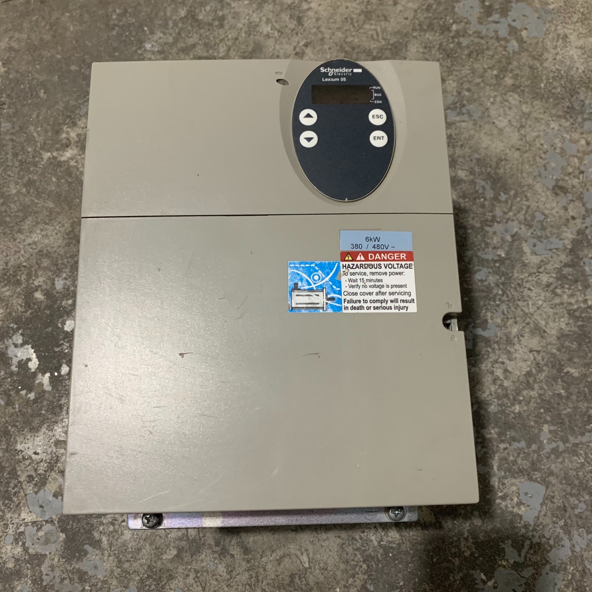 LXM05系列伺服驱动器6kw 三相380V