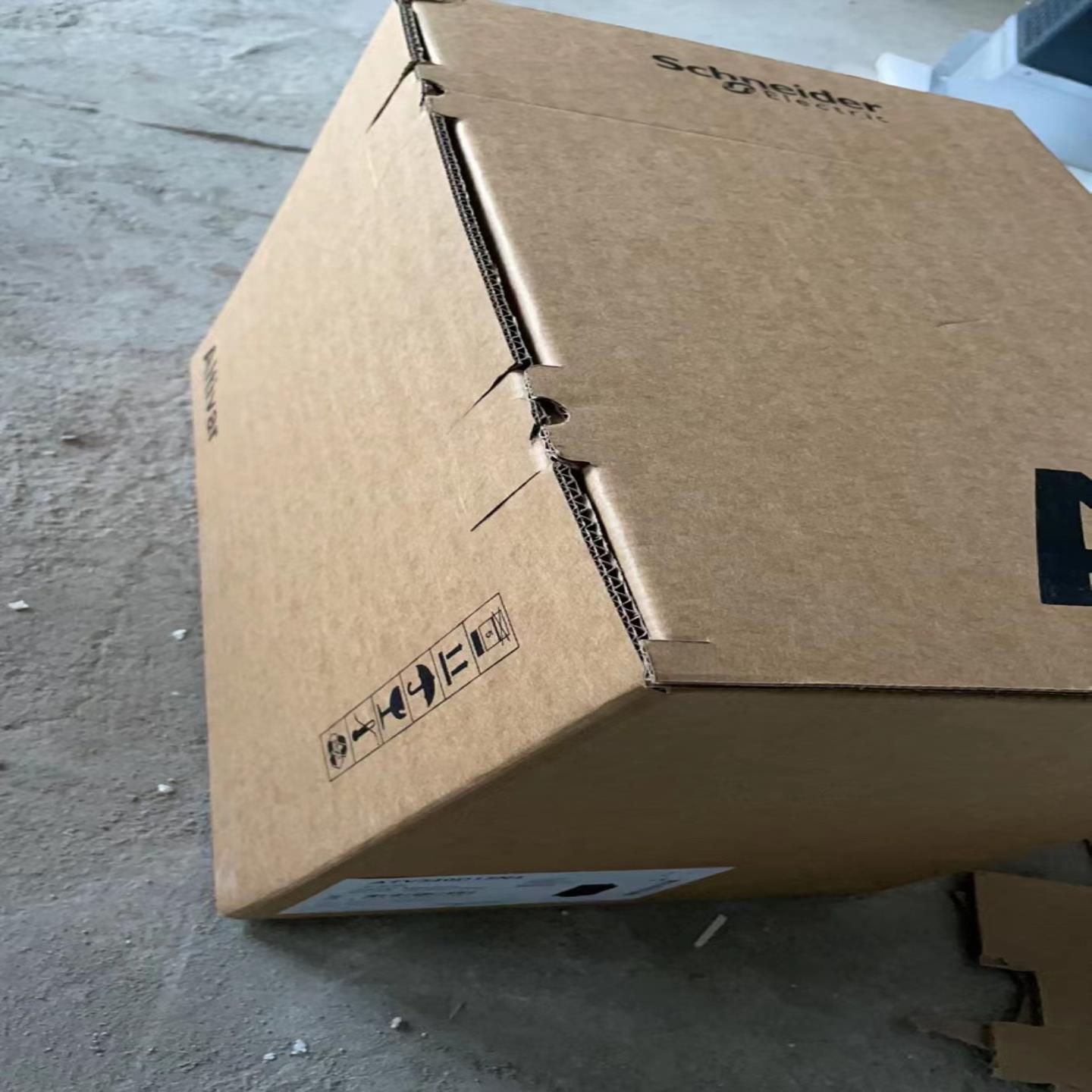 ATV320D15N4B便宜卖