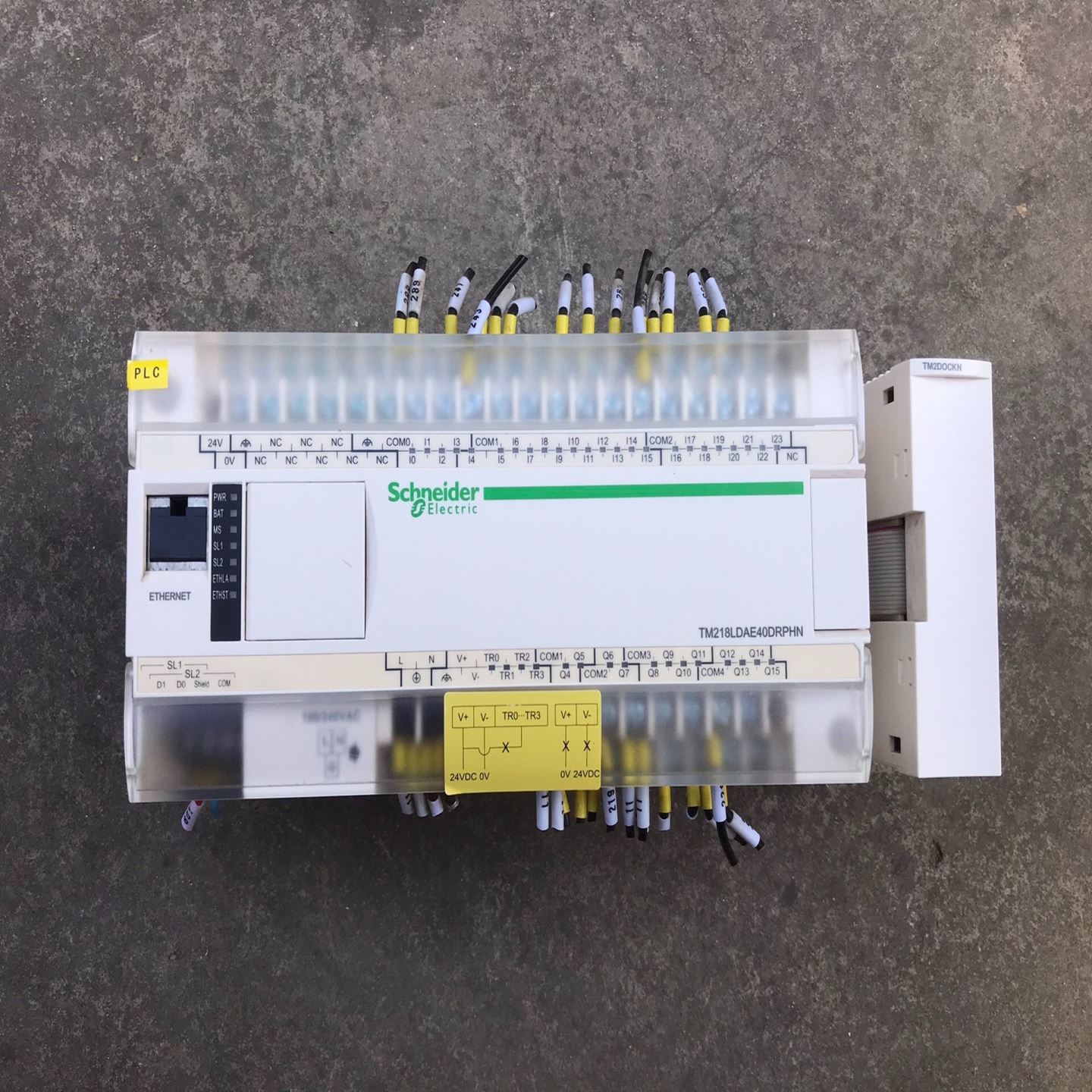 tm218ldae40drphn TM2DOCKN