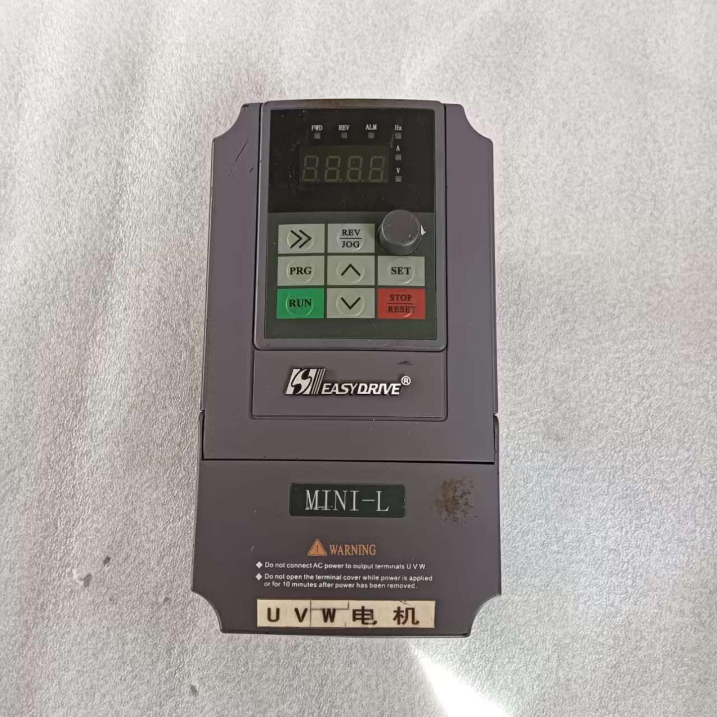 易驱MINI-L系列变频器22KW 三相380V