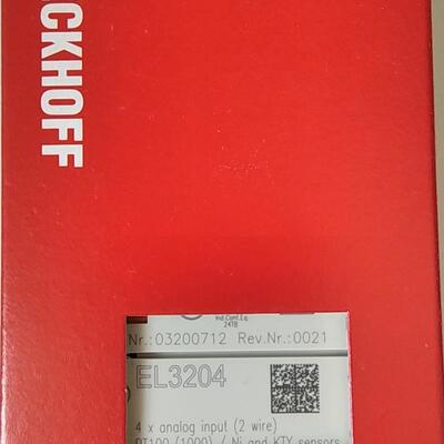 安全继电器安全模块 XCSLE3737512 全新