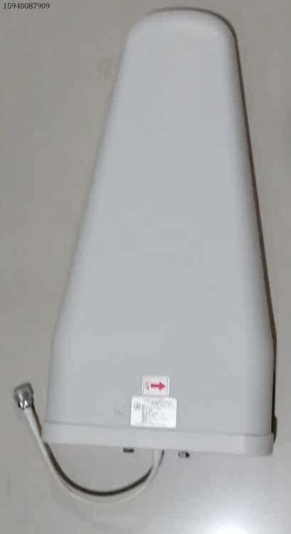 单极化室内外定向对数周期天线信号放大器800-2500MHZ/800-2700