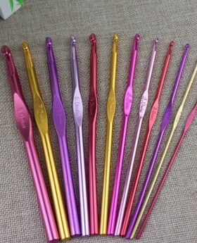 彩色铝合金钩针 氧化铝七彩勾针 毛线编织工具 12支装 可单支买