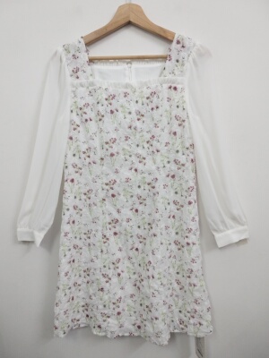 MU 温柔风法式复古方领雪纺拼接碎花甜美大码长袖连衣裙 L码