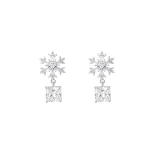 卡芙娜 气质耳饰轻奢耳环女925银针 雪花锆石耳钉方糖小众设计时尚