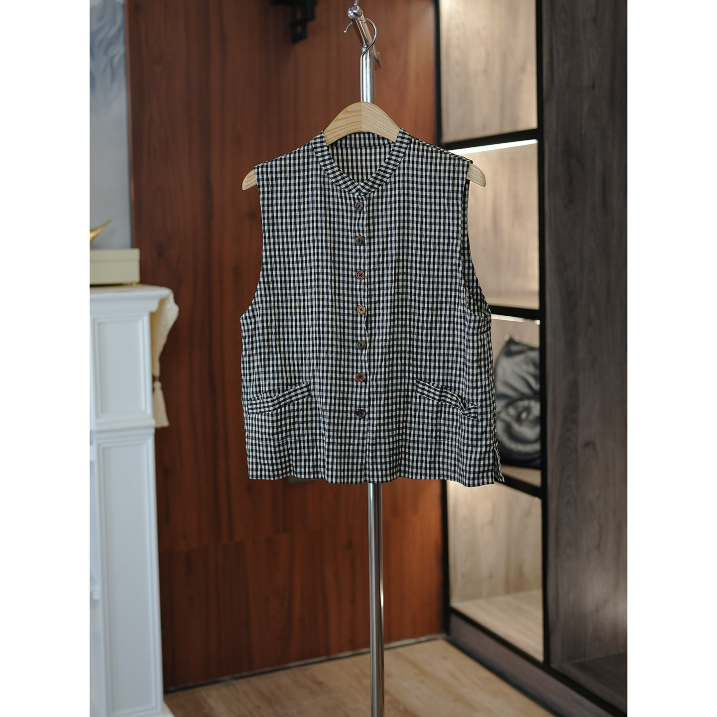 6号衣橱 | "春序"丝棉混纺色织黑白格复古立领单排扣无袖马甲上衣
