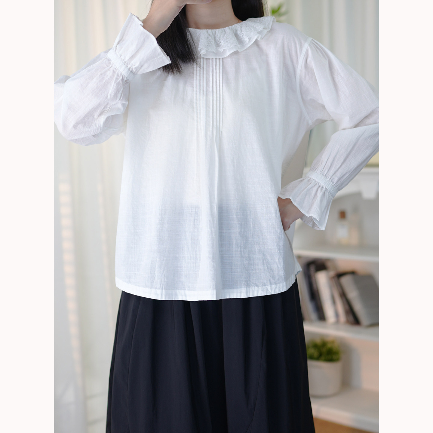 6号衣橱 l 小众文艺法风 薄棉娃娃领 压褶泡泡袖宽松 白色衬衫OK