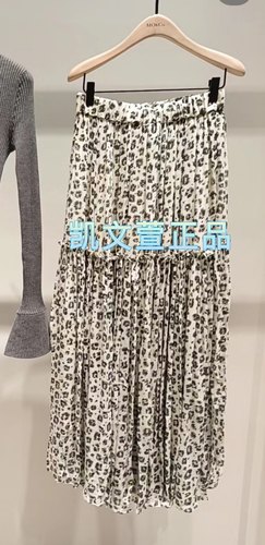 2024春款专柜正品半身裙