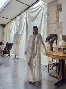 Pengtai Medication Room 衣-物疗愈线  DOLLY 连衣裙