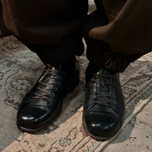 Shoe&Sewn 布鲁克林 Aviva 水牛皮鞋 Xue 羊皮 Jifei