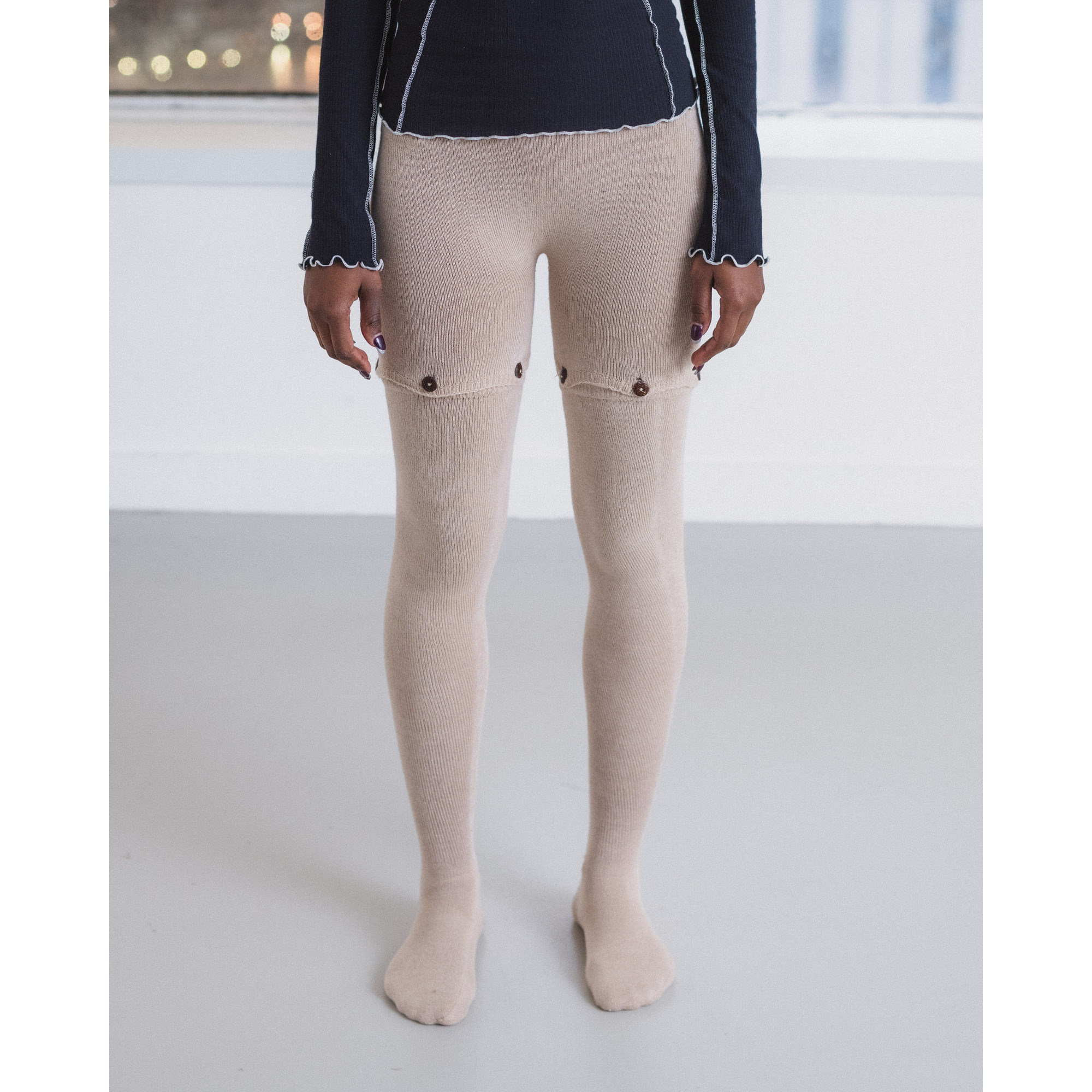 BASERANGE 25秋冬 纽扣紧身连脚休闲裤