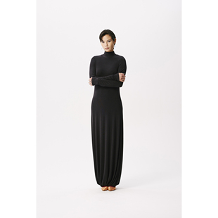 25秋冬 YANG 扭结连衣裙 GUI SAMUEL