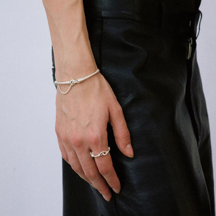 OLIO E ACETO 纯银手镯