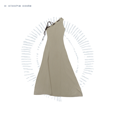 o cloche code 26SS 穿绳斜肩连衣长裙