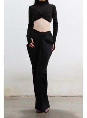 60%OFF OUDE WAAG 垂坠后开衩半身裙