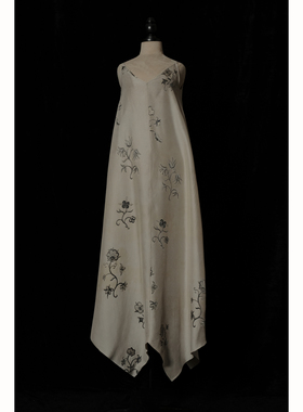 Mutedance 亚麻/丝质印染背心连衣裙 植物染色 印花 手工