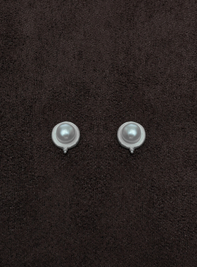 OLIO E ACETO 纯银珍珠涟漪耳钉