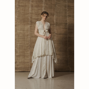 Mutedance 大V花苞礼服