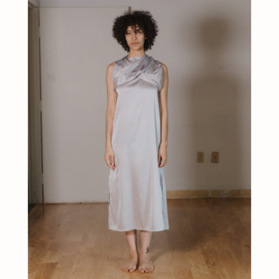 CITY commonplace 长袖 葡萄牙 买手店 连衣裙 BASERANGE