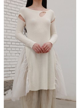60%OFF A Tentative Atelier针织拆分与欧根纱分层珍珠连衣裙羊毛
