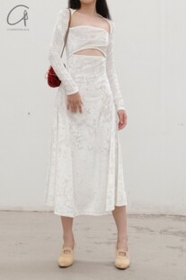 天鹅绒针织方形连衣裙 Tai 40%OFF Peng