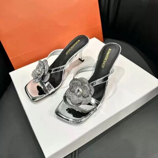 39.9专用时尚高跟鞋 默认微瑕，介意勿拍！