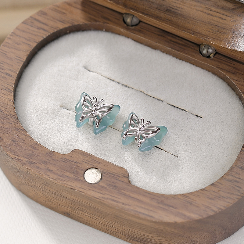 通体蓝水翡翠S925纯银蝴蝶清冷感时尚通勤耳钉耳饰一件