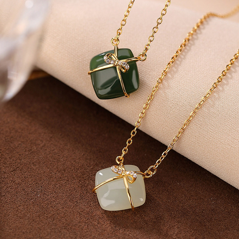 通体S925纯银镀金和田玉碧玉轻奢套链个性气质女士款蝴蝶结项链