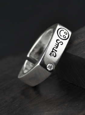 复古泰银韩国东大门女微笑字母