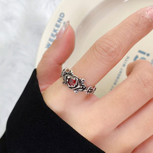 红色锆石泰银戒指女复古花朵不掉色饰品小众开口925纯银戒指