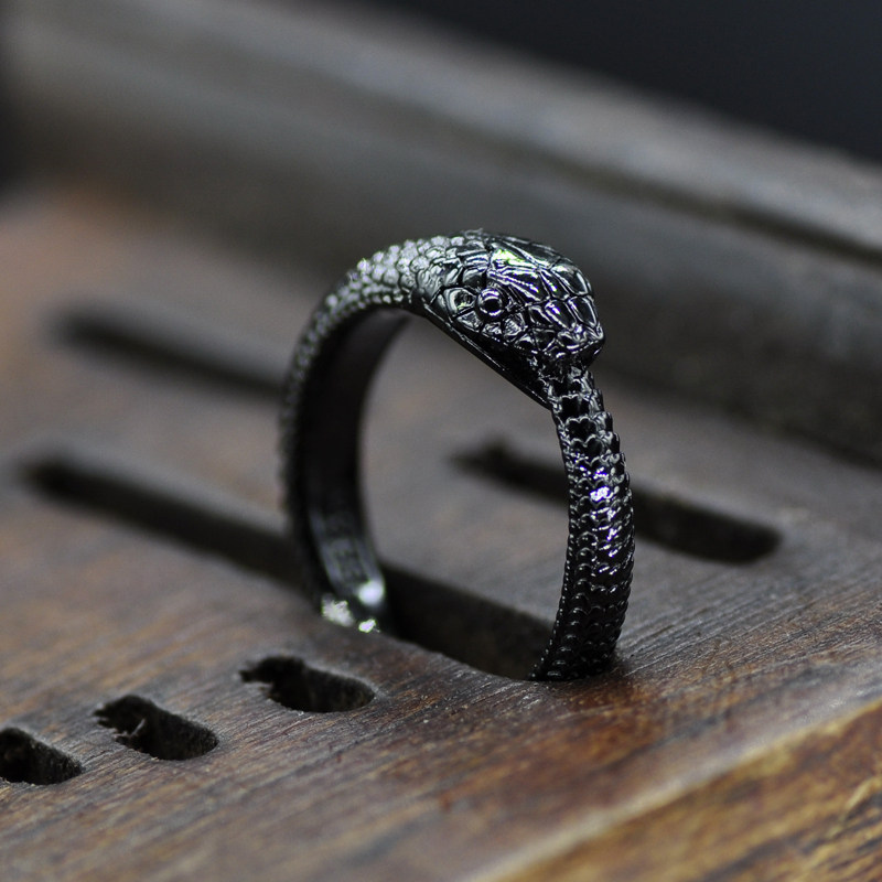 复古泰银原创设计新款活口衔尾蛇戒指925银暗黑先锋男女情侣首饰