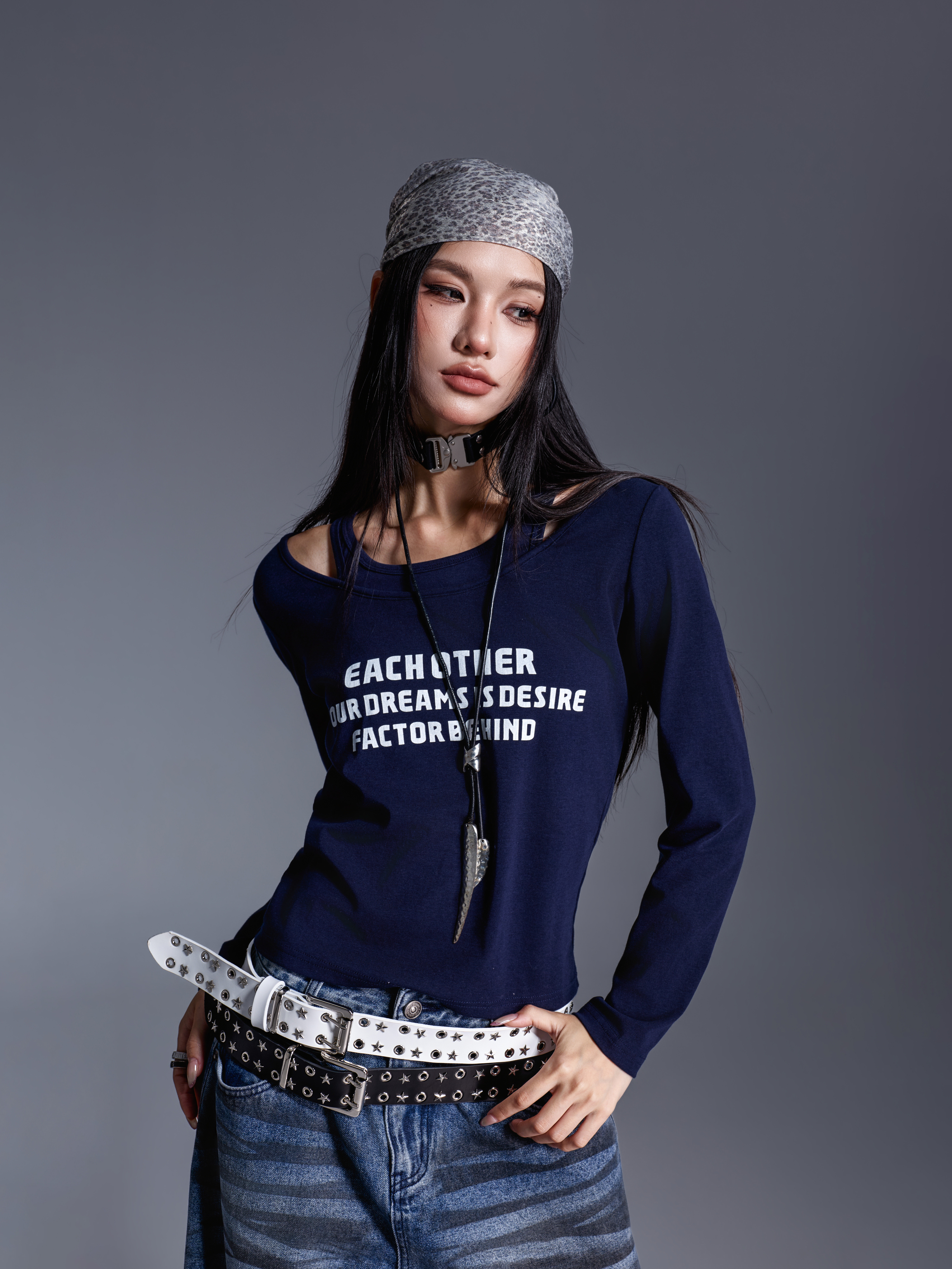 拓谷专柜正品2026秋冬百搭显瘦字母印花长袖T恤打底女潮Q62108