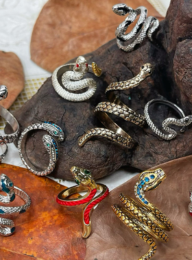 蛇年本命年生肖开口可调节镶钻蛇形戒指轻奢小众设计指环满25包邮