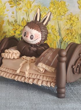 欧式复古床拉布布树脂粘土摆件车载摆件办公桌饰品手办