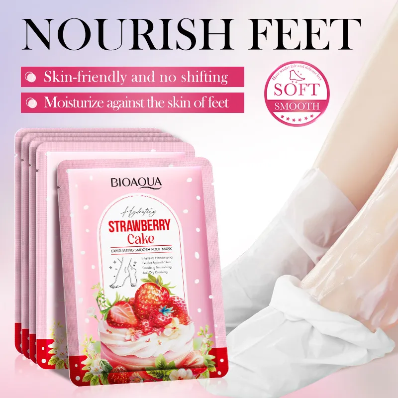 跨境草莓去角质足膜40ml 嫩滑保湿去角质脚膜外贸护肤品