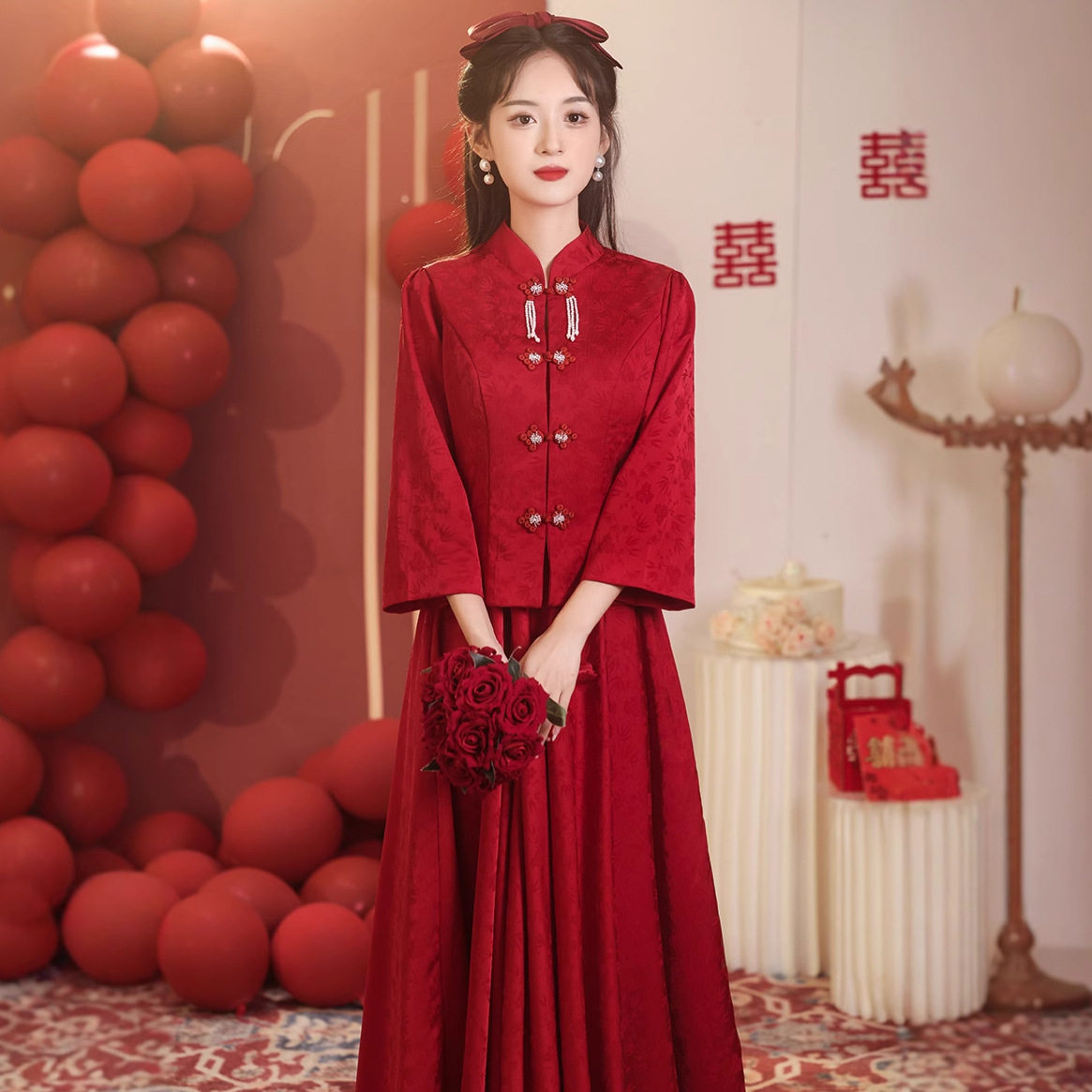 新中式敬酒服新娘2026新款长袖旗袍长款复古订婚礼服连衣裙套装
