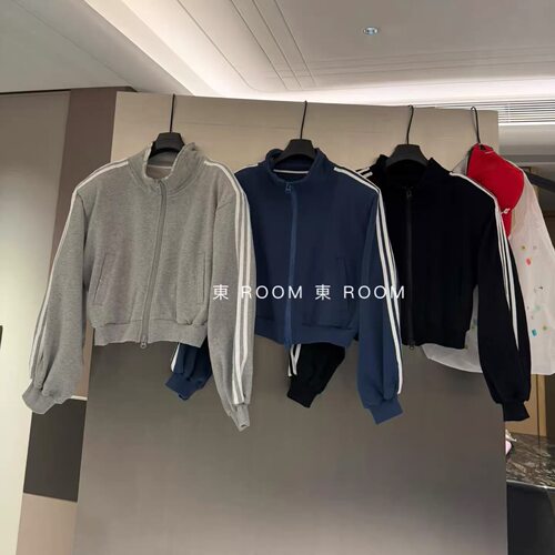 東room秋季复古运动风立领短外套女撞色条纹设计感宽松夹克上衣潮
