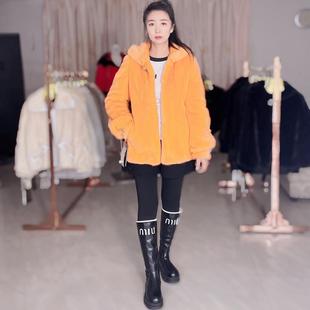 佟二堡皮草貂皮大衣女款整貂2025新款特价杏黄色六浪帽服进口水貂